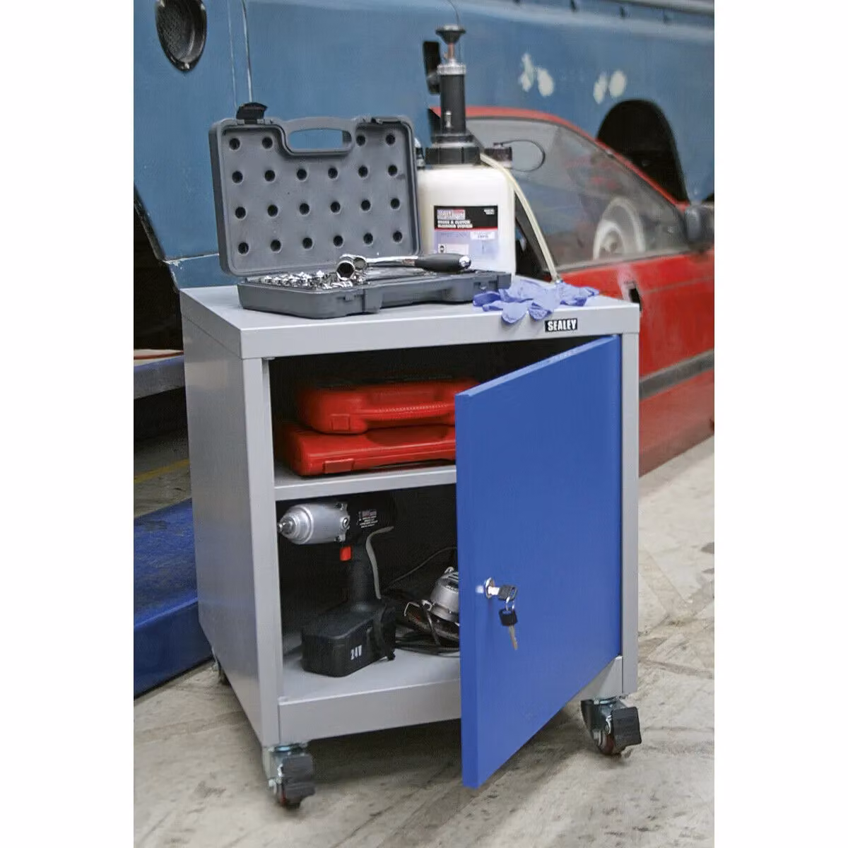Loops Industrial Mobile Locker Cabinet in Blue with 1 Internal Shelf and Lock, H: 180 cm, W: 58 cm, D: 56.5 cm – 2