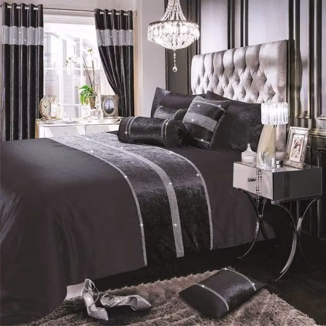 Intimates Topaz Crushed Velvet Duvet Cover and Pillowcase Set in Charcoal Grey, W/D/H: 140 x 200 cm and 90 x 190 cm – 1