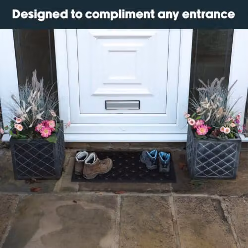 JVL Black Rubber Studded Lattice Scraper Doormat, W: 40 cm, L: 70 cm – 5