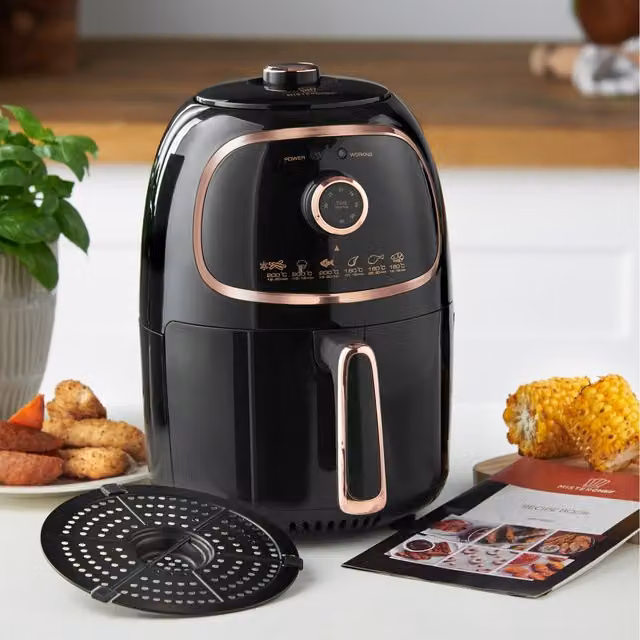 MisterChef 2L Hot Air Fryer in Black and Gold