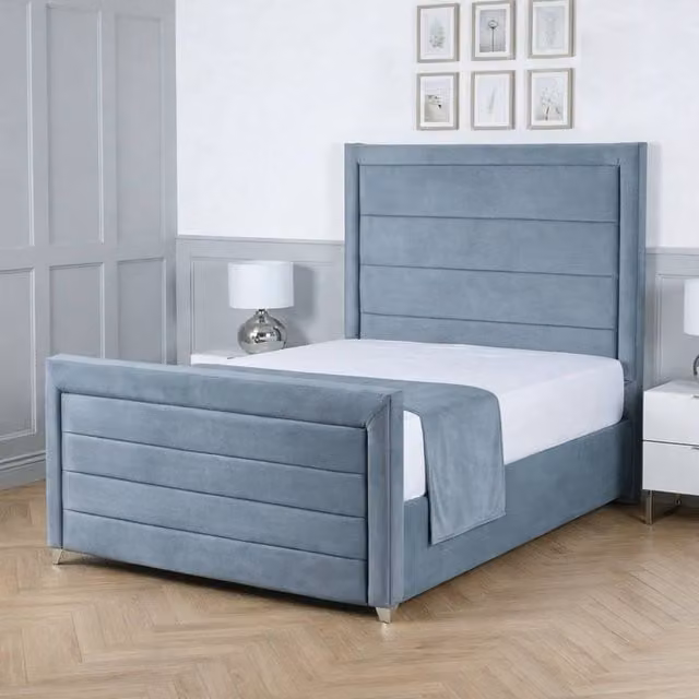 Living Comfort Bedz Selena Plush Velvet Upholstered Bed with Slatted Base and 48 Inch Headboard in Light Blue, W/D/H: 140 x 200 cm