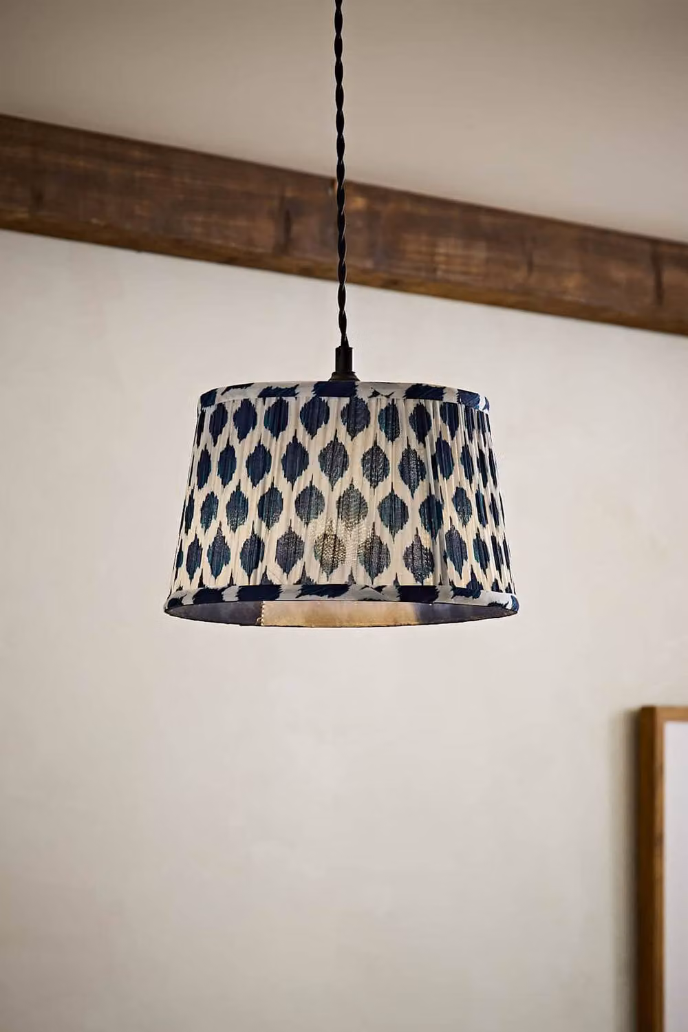 ValueLights Elijah Blue Ikat Pleated Fabric Tapered Lamp Shade with Bulb in Bright Blue – 1
