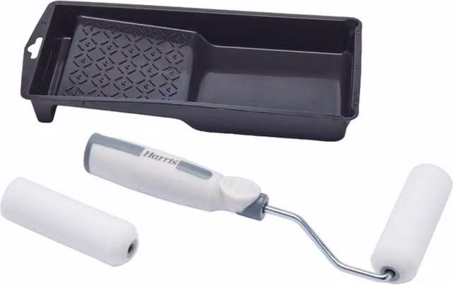 Harris Seriously Good Lint-Free Paint Roller and Tray Set in Black and White