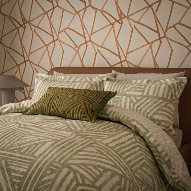 Harlequin Crater Reversible Cotton Duvet Cover and Pillowcase Set in Green, W/D/H: 90 x 200 cm and 60 x 40 cm – 1