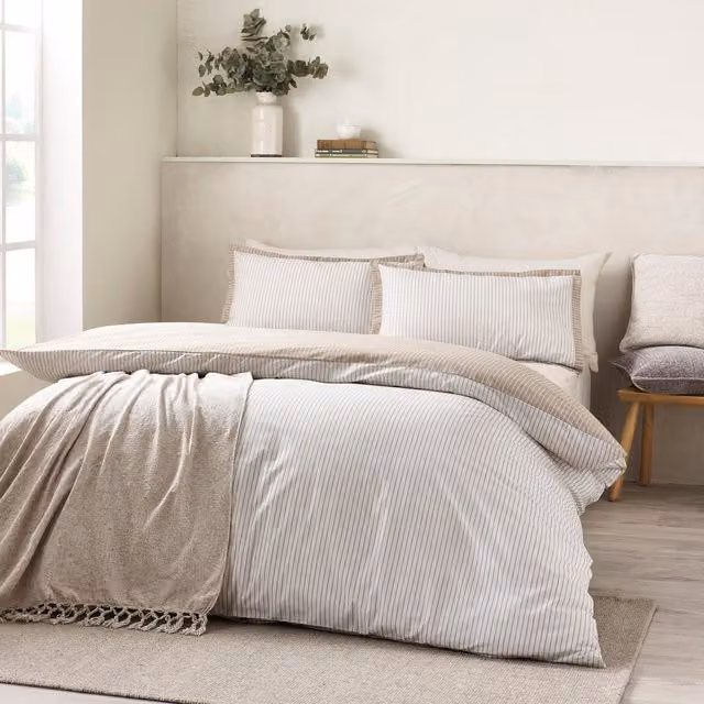Catherine Lansfield Oxford Pinstripe Reversible Duvet Cover and Pillowcase Set in Beige and Natural Cotton-Polyester Blend