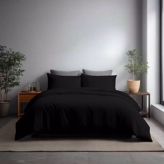 Snug City Microfibre Soft Touch Duvet Cover and Pillowcase Set in Black, King Size (W: 180 cm, H: 200 cm)