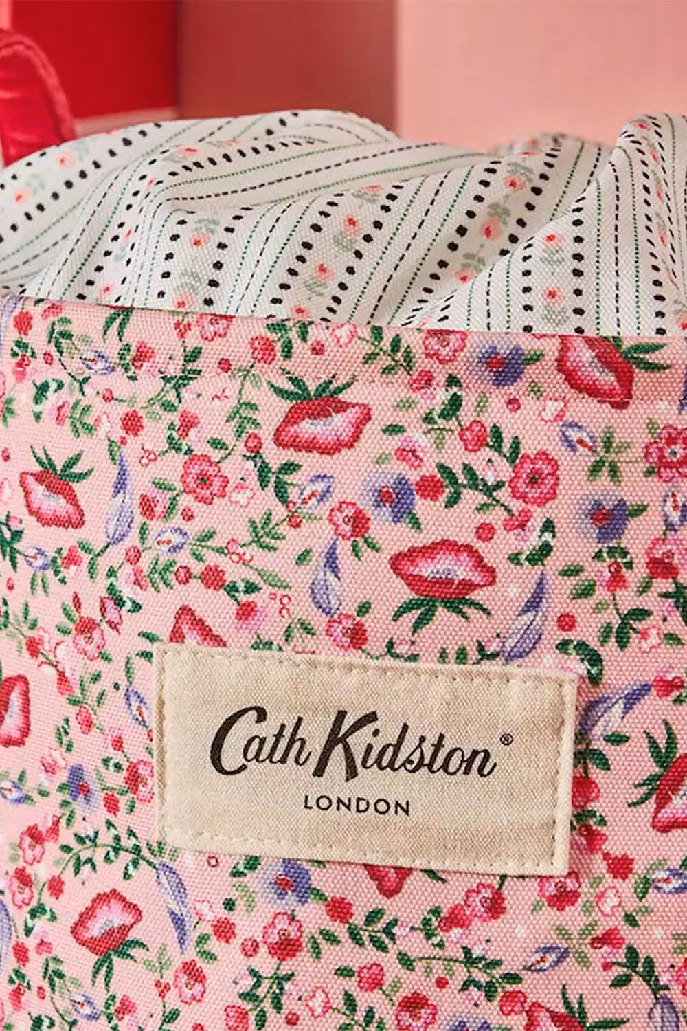 Cath Kidston Collapsible Fabric Laundry Bag in Pink – 3