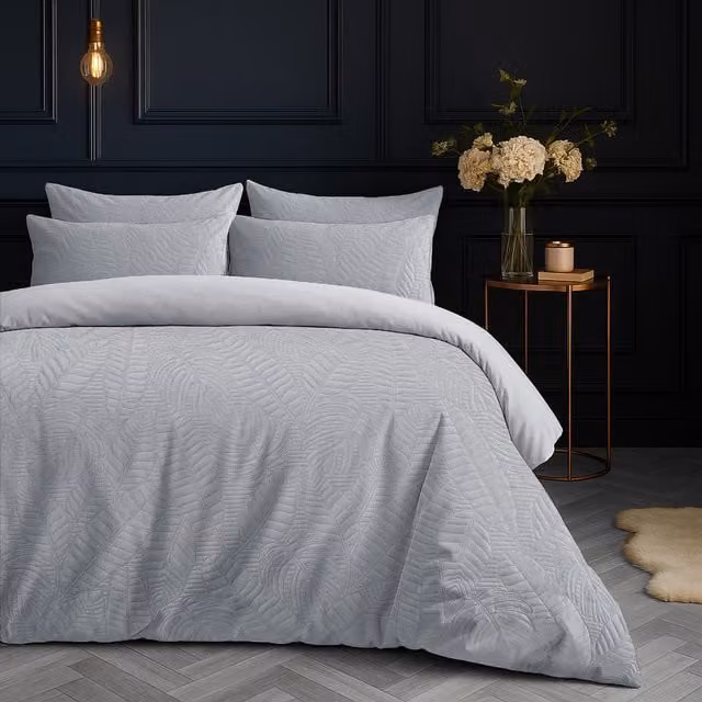 Velosso Velvet Floral Duvet Cover and Pillowcase Set in Silver Grey, W: 180 cm, H: 200 cm