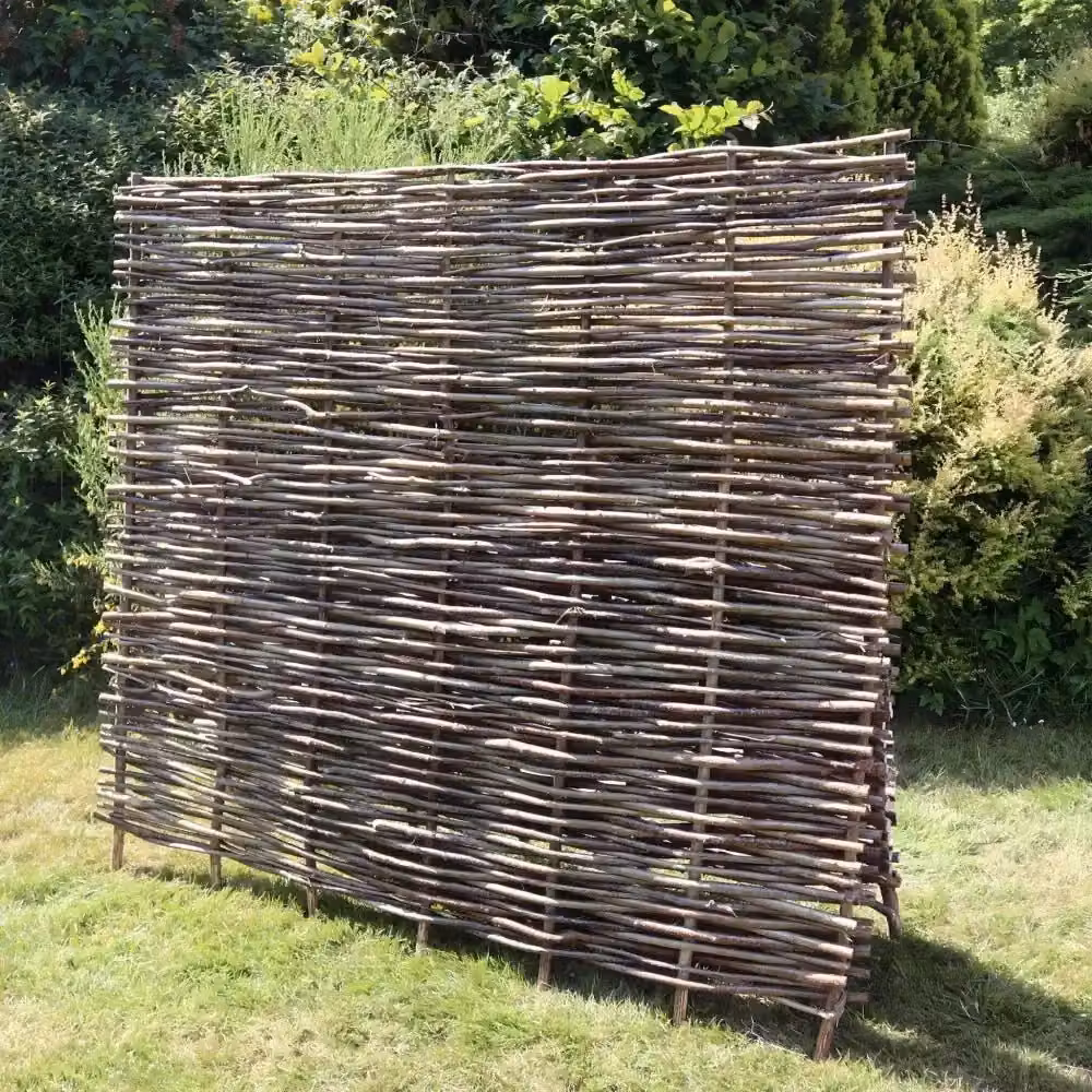 Access Garden Products Capped Hazel Hurdle in Natural Brown, W: 182.88 cm, H: 91.44 cm – 2