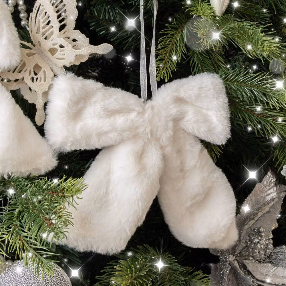 Melody Maison Set of 3 White Fur Christmas Bow Hanging Decorations, Height: 19 cm – 3