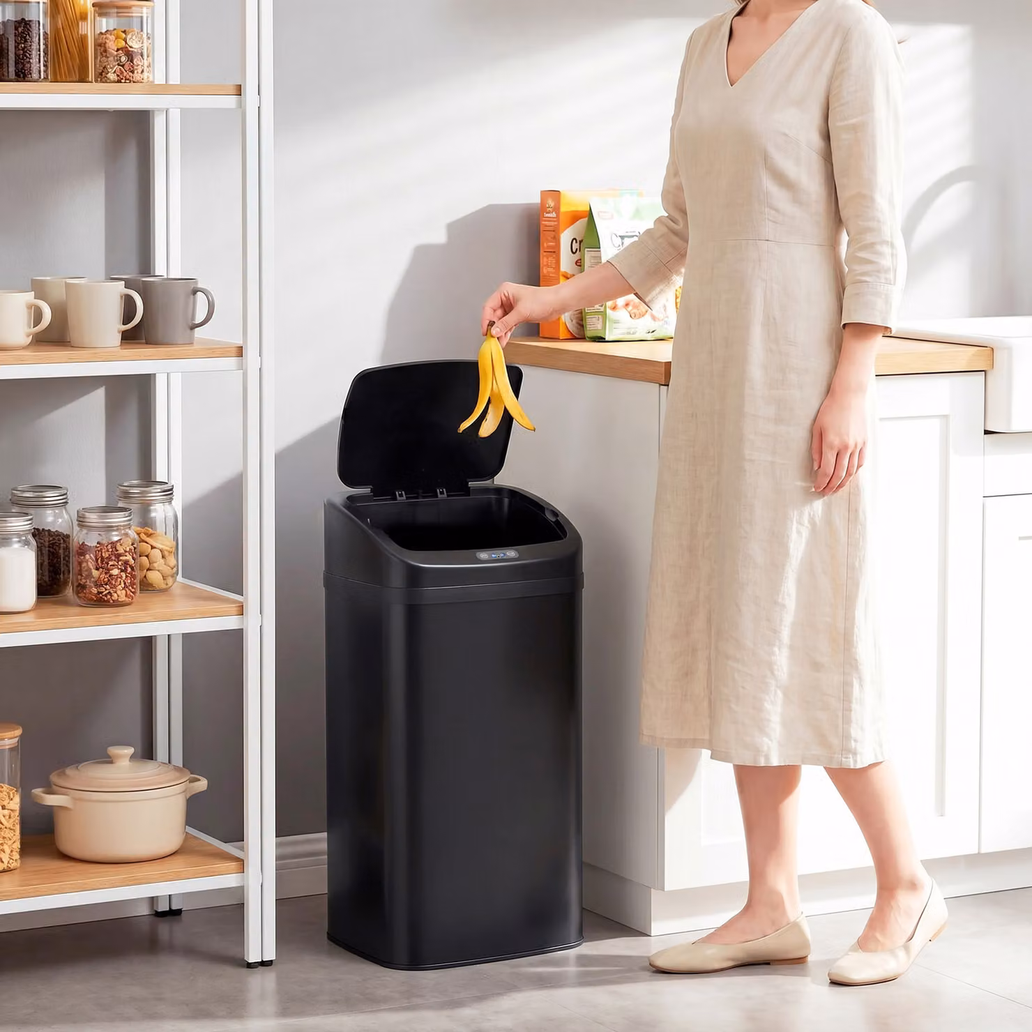 HOMCOM 48L Black Galvanised Steel Sensor Bin with Fingerprint-Proof Finish – 5