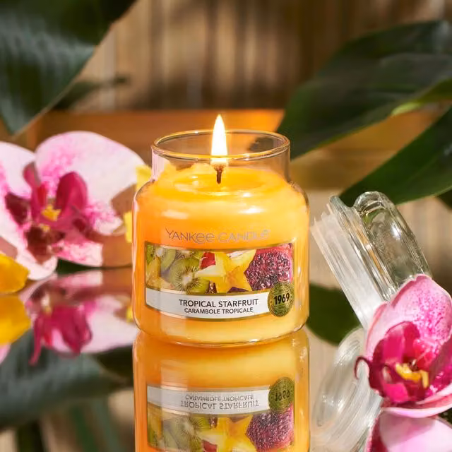 Yankee Candle Scented Candle in Yellow Tropical Starfruit