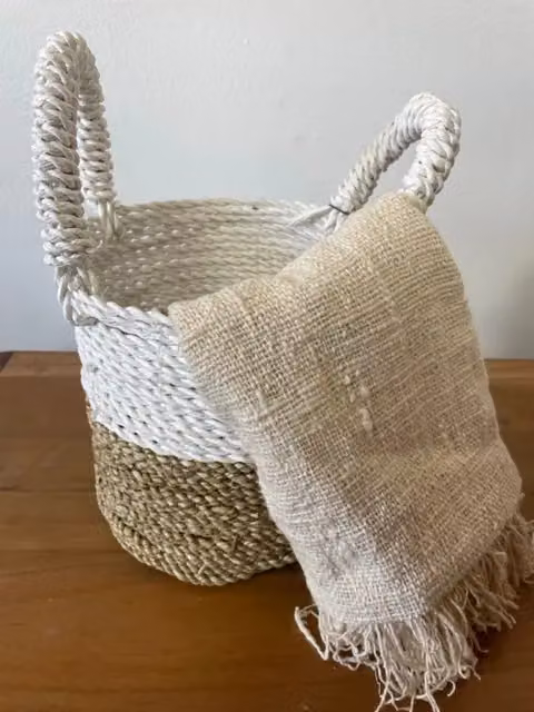 KDMD White Open Weave Seagrass Basket Set with Handles – 2