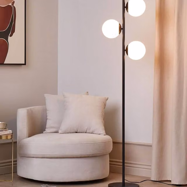 Wyld and Coco Modern Black Metal Floor Lamp with 3 White Glass Spheres, Height: 153 cm