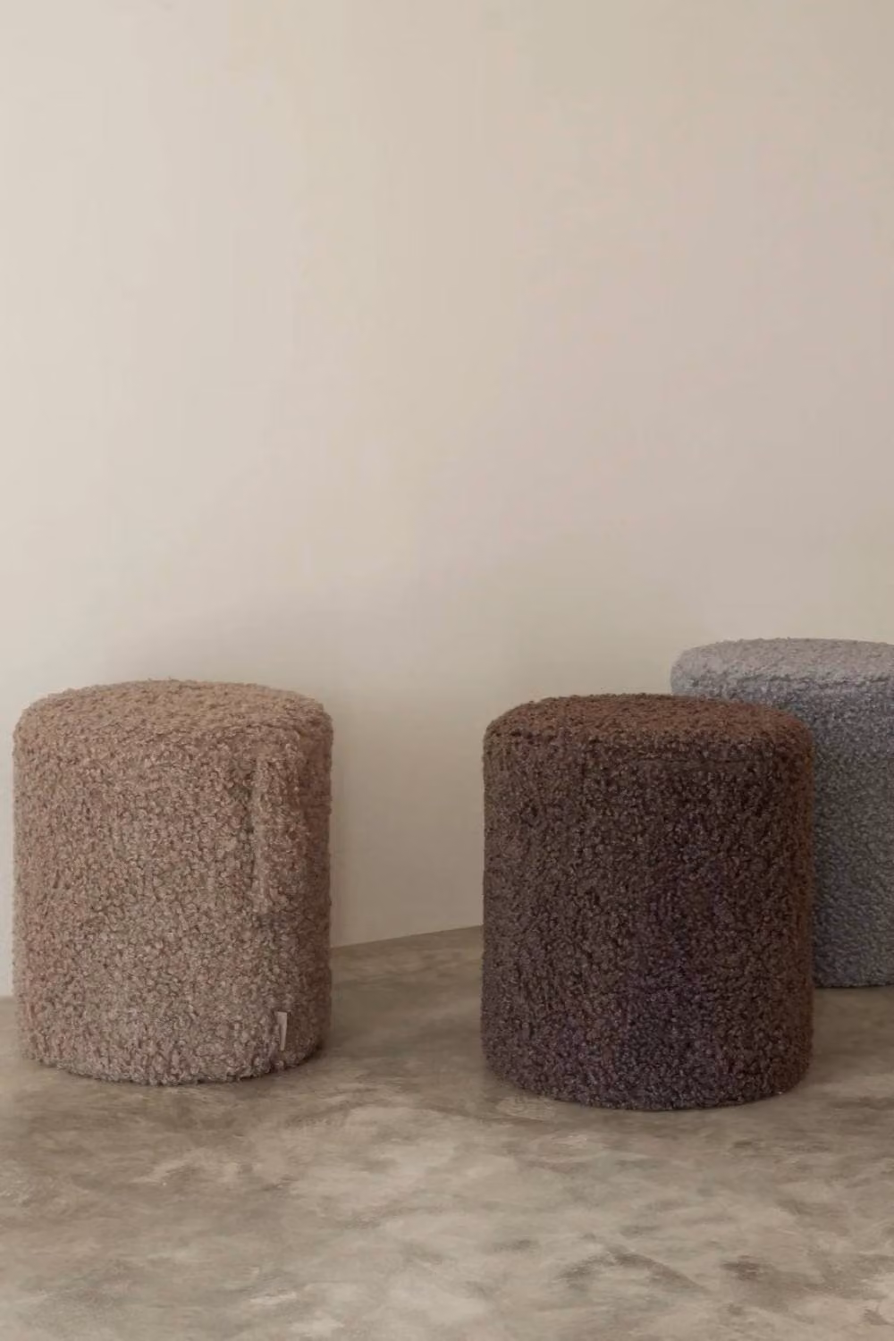 Blomus TEDDY Pouf in Grey Bouclé Fabric – 2