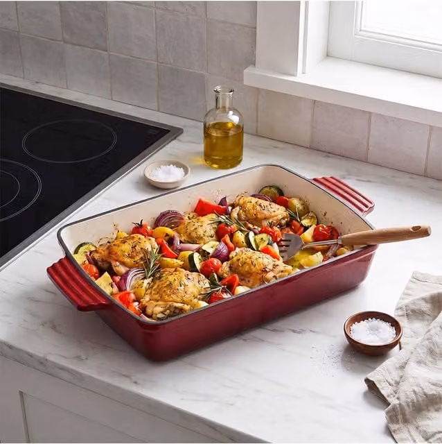 Living and Home Red Enamelled Cast Iron Roasting Pan, 3 l – 1