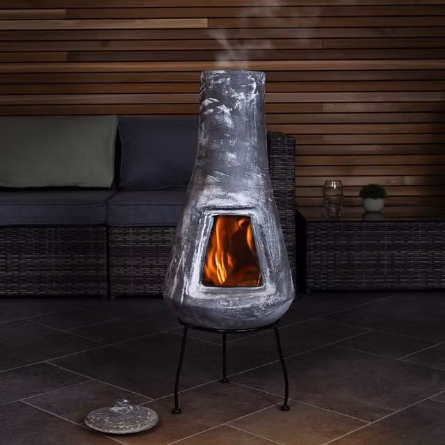 Charles Bentley Snug Barcelona Clay Chiminea with Iron Stand in Grey