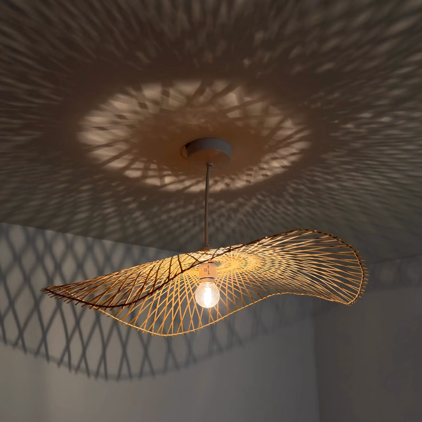 CGC Lighting Tulul Large Hand Made Bamboo Easy Fit Lampshade in Beige, Diameter: 56 cm – 3