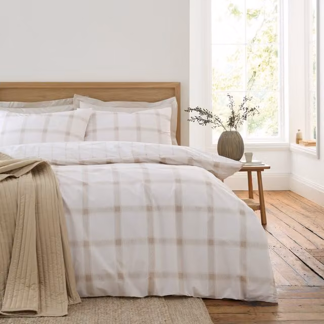 Bianca Oxton Check Cotton Percale Duvet Cover Bedding Set in Beige and White