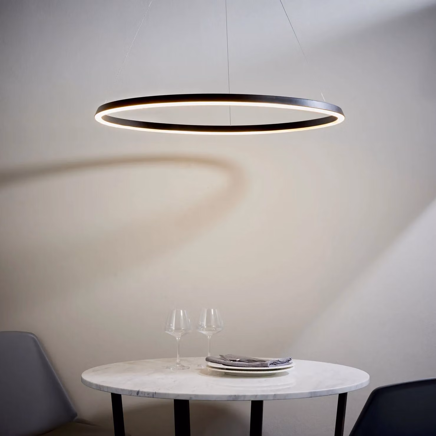 Loops LED Ceiling Pendant Light in Black and White Silicone and Aluminium with Height Adjustable Suspension – 2