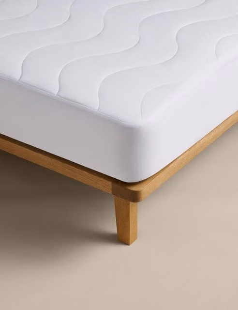 M&S Smart Wash & Dry Anti Allergy Polyester Mattress Protector, White, W: 200 cm