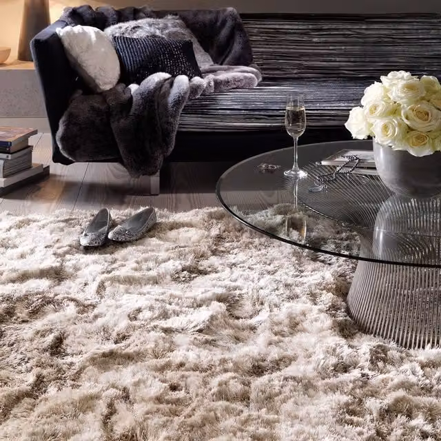 The Rug Shop UK Handmade Plain Shaggy Sparkle Luxurious Anti-Shed Area Rug in Beige, W/D: 150 x 150 cm