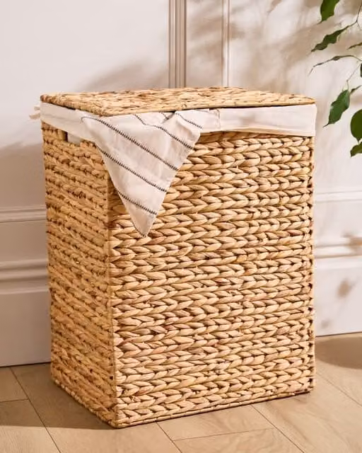 Dibor Traditional Lakelyn Double Lined Laundry Hamper Storage Basket in Natural and Beige