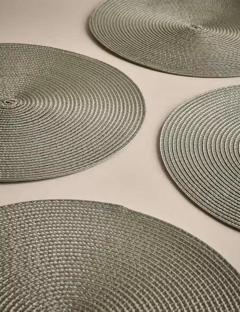 M&S Set of 4 Round Woven Seagrass Placemats in Green
