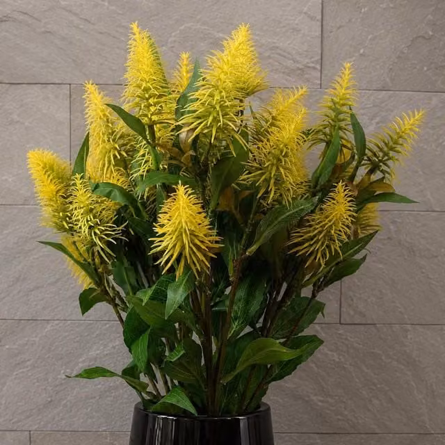 Leaf Pack of 6 Yellow Artificial Pallidus Bottlebrush Stems, Height: 55 cm