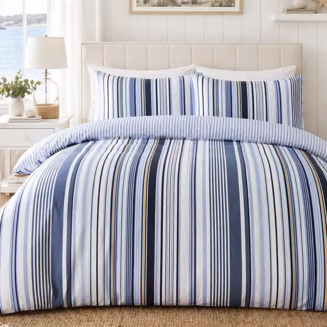 Velosso Reversible Striped Duvet Cover and Pillowcase Set in Blue, Grey and White