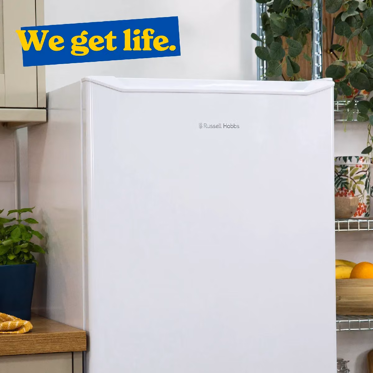 Russell Hobbs White Freestanding Larder Fridge with 242L Capacity, Height: 143 cm – 6