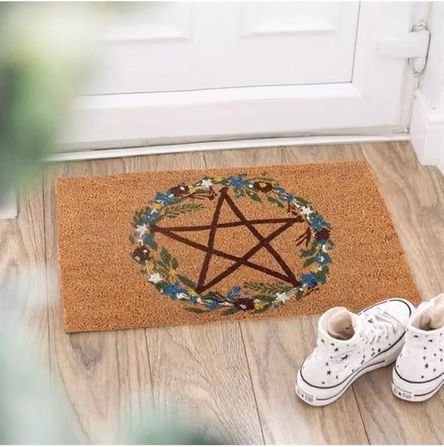 KDMD Natural Solstice Wreath Coir Doormat - Beige Rectangular Floral Entrance Mat – 1