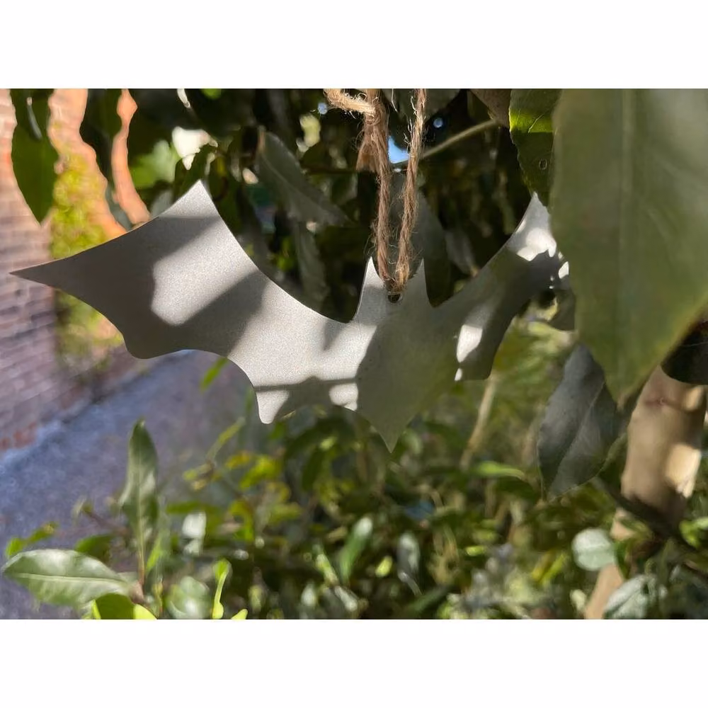 Poppyforge Hanging Bat Metal Garden Art Pack of 3 in Silver and Black, W20 x H8 cm – 2