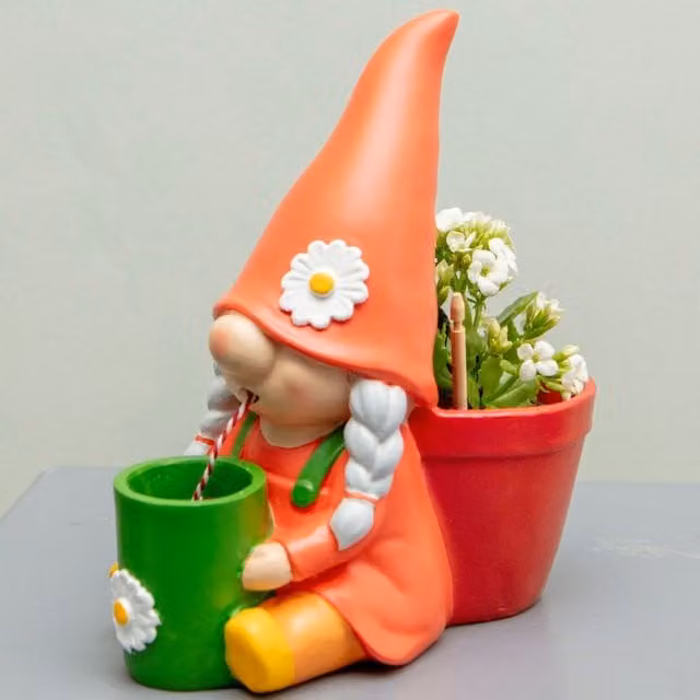 Boxer Gifts Hydrating Hettie Self Watering Tabletop Plant Pot for Indoor Houseplants - Beige
