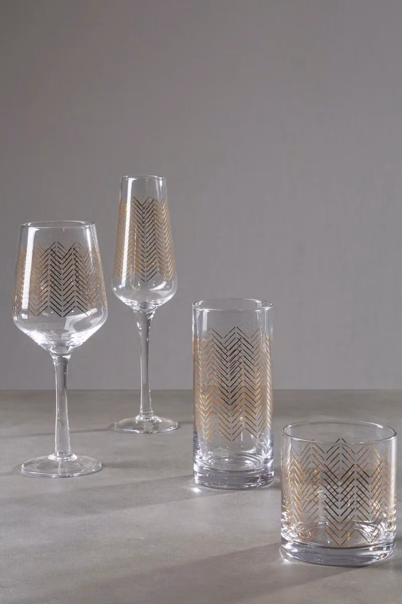Orsina Set of Four Jazz Geometric Wine Glasses in Transparent and Gold Glass – 2
