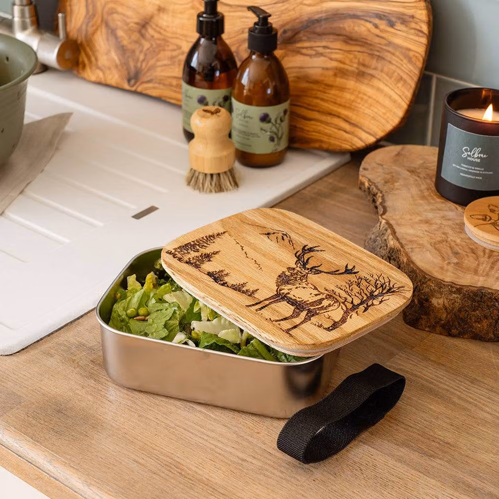 Selbrae House Scenic Stag Lunch Box in Light Oak Brown Wood – 2