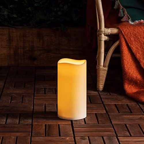 Lights4fun Large White Waterproof Flameless LED Pillar Candle with Timer and Flicker Effect, Height: 22.5 cm, Diameter: 11.5 cm – 3