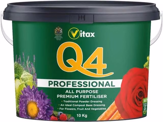 Vitax Q4 Professional All Purpose Plant Food Fertiliser Powder for Fruit and Vegetables, 10kg