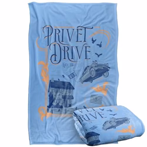 Warner Bros. Harry Potter Privet Drive Super Soft Fleece Throw Blanket, Multicolour, W: 91.44 cm x L: 147 cm – 1