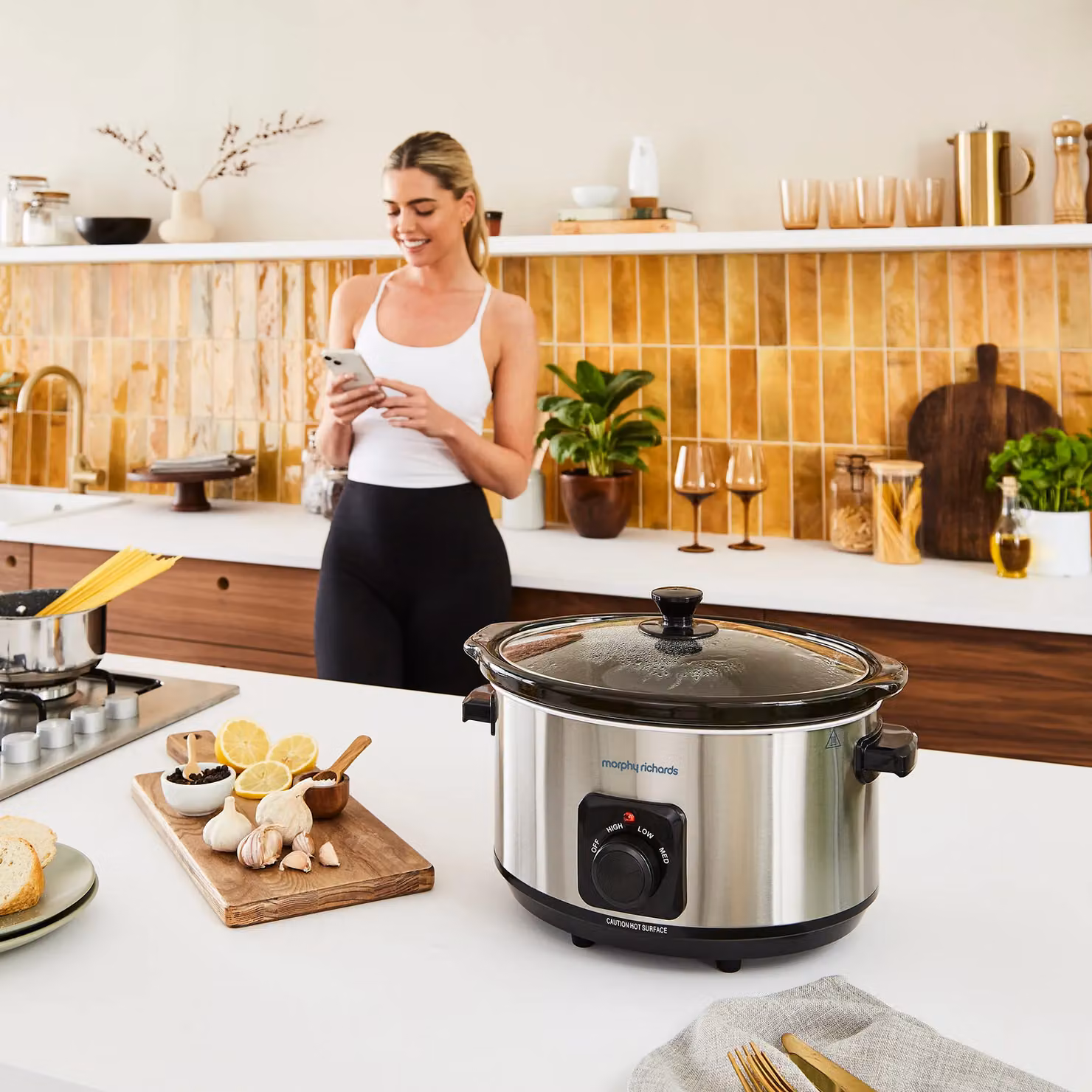 Morphy Richards 6.5L Slow Cooker in Silver with Ceramic Pot and Stainless Steel Finish – 12