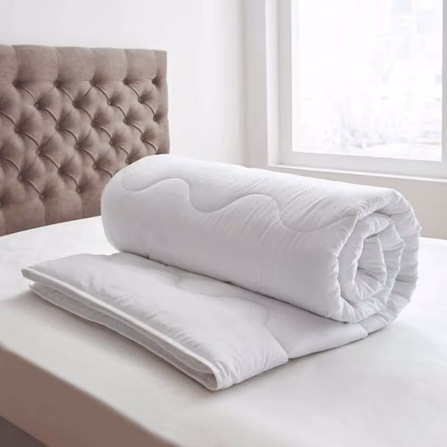 Bedeck Platinum Collection Microcheck Single Duvet, 10.5 Tog, White