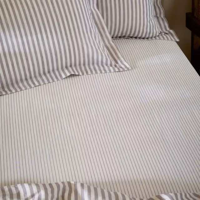 Make It A Home Hebden Melange Stripe Cotton Fitted Sheet, Pink and Red, W: 180 cm, D: 200 cm