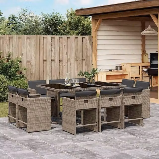 Berkfield Home Garden 10-Seater Poly Rattan Dining Set with Glass Top in Grey