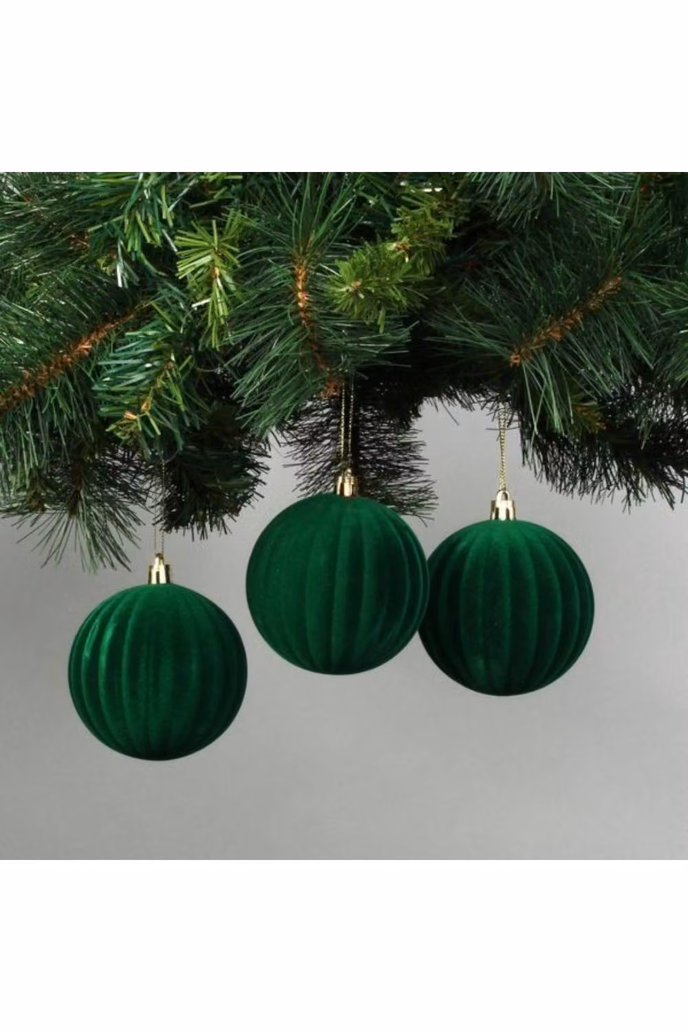 KDMD Set of 6 Green Velvet Watermelon Christmas Baubles, Diameter: 8 cm – 2