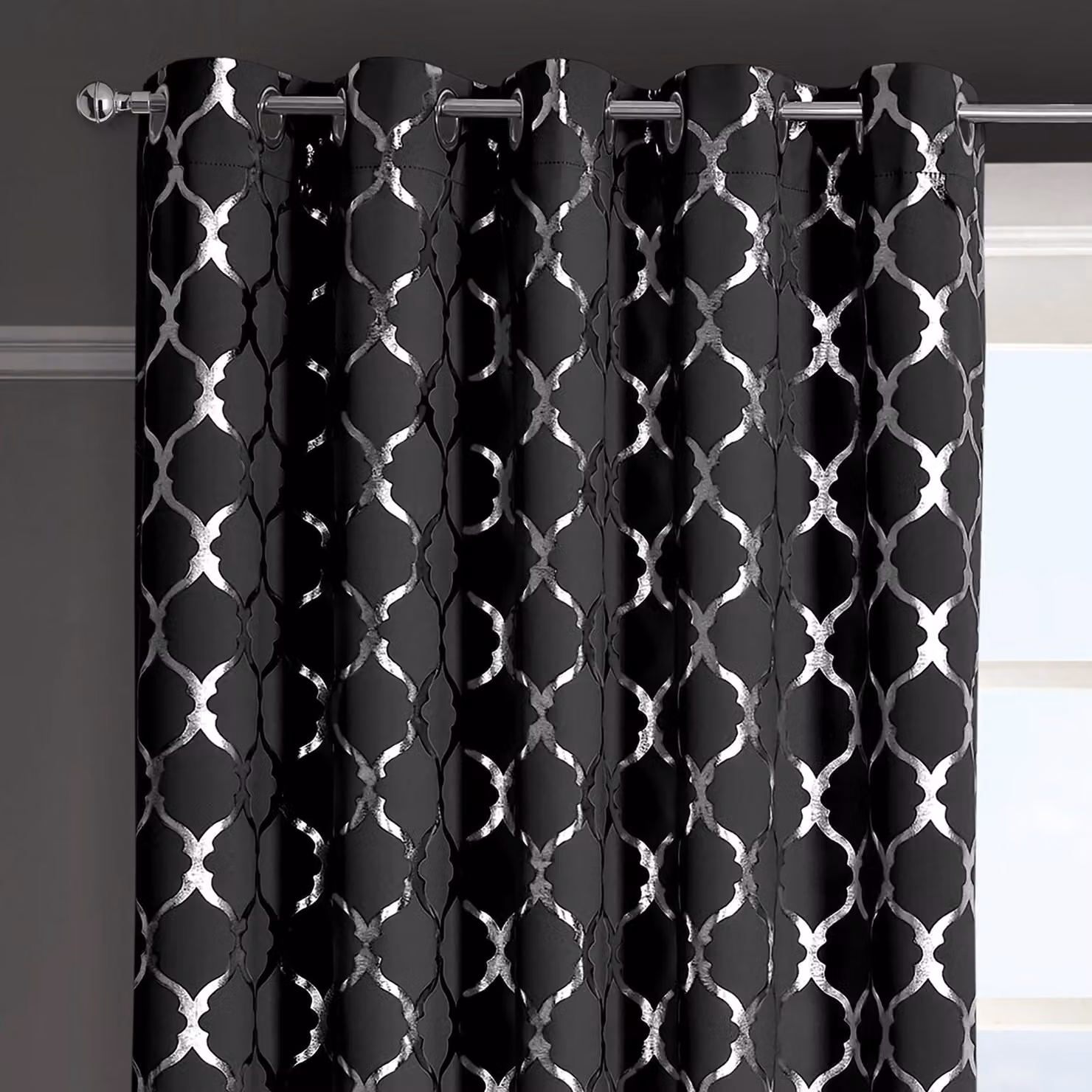 Velosso Arabesque Blackout Eyelet Curtains in Black, Width: 116 cm, Drop: 137 cm – 2