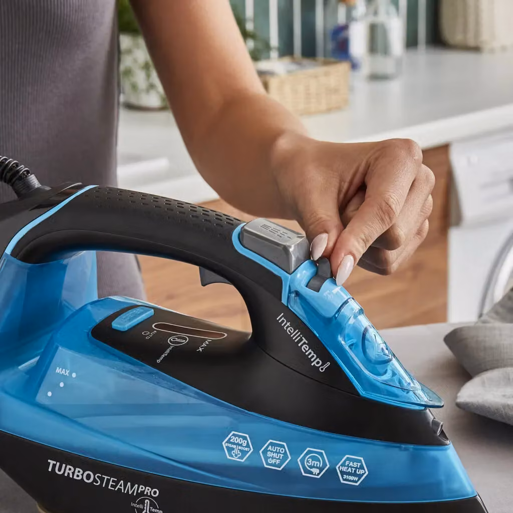 Morphy Richards Turbosteam Pro Digital Intellitemp Steam Iron in Blue – 7
