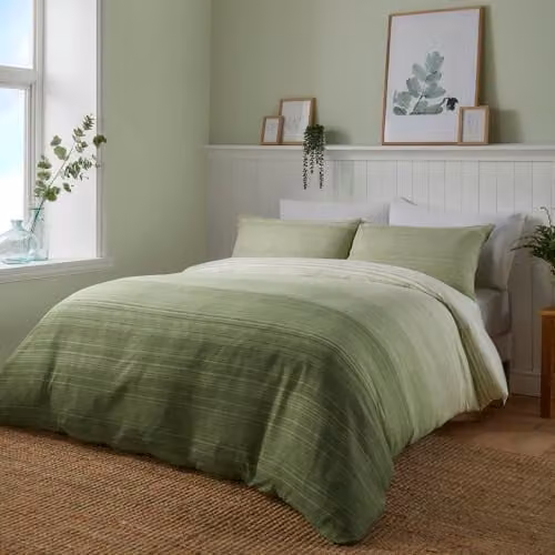 Fusion Fairhaven Green Striped Reversible Duvet Cover Set with Matching Pillowcases, W/D/H: 260 x 220 cm