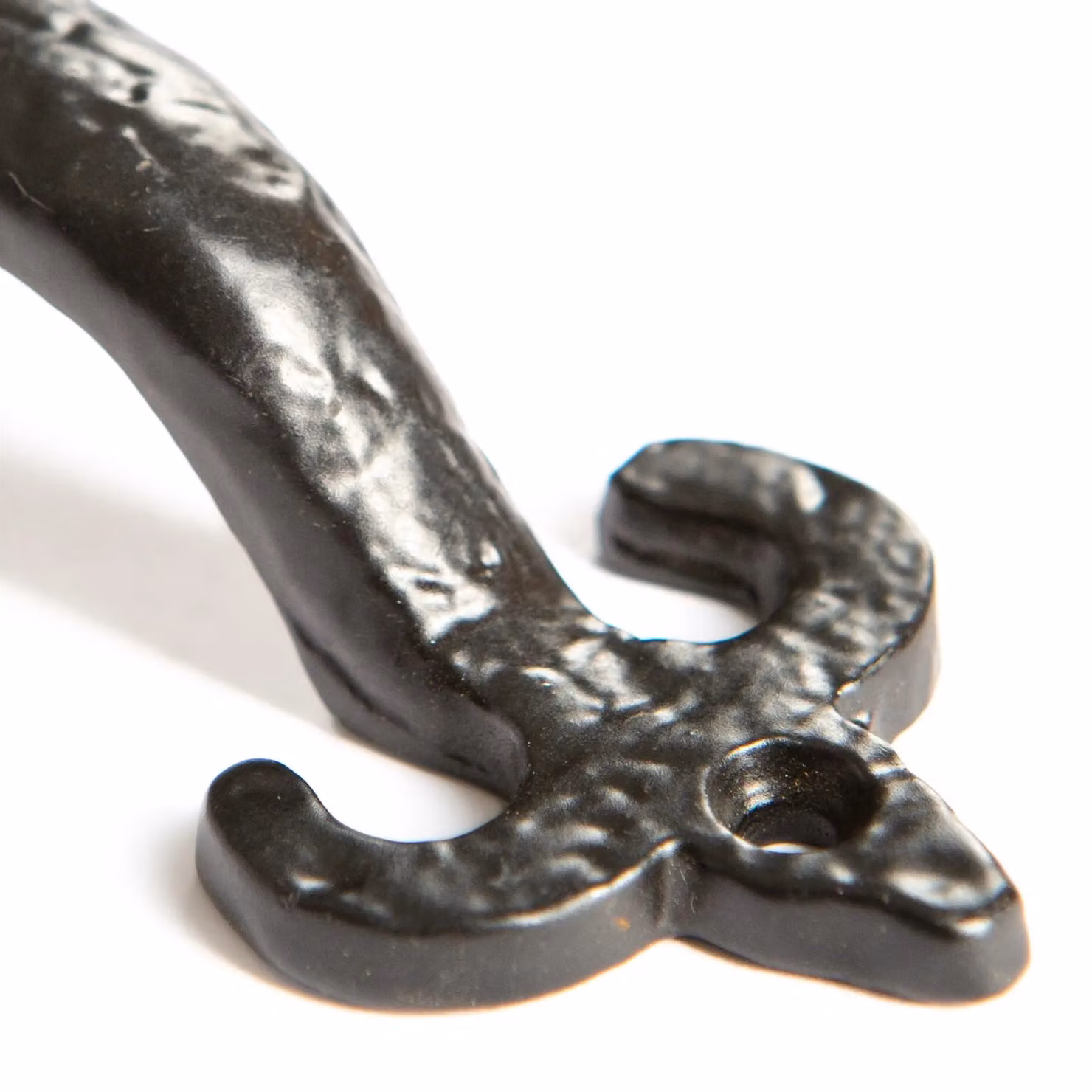 Hammer and Tongs Antique Fleur De Lis Iron Door Handle in Matt Black – 2