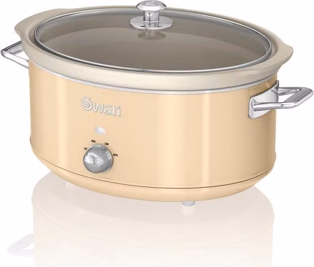 Swan Retro 6.5L Slow Cooker in Beige