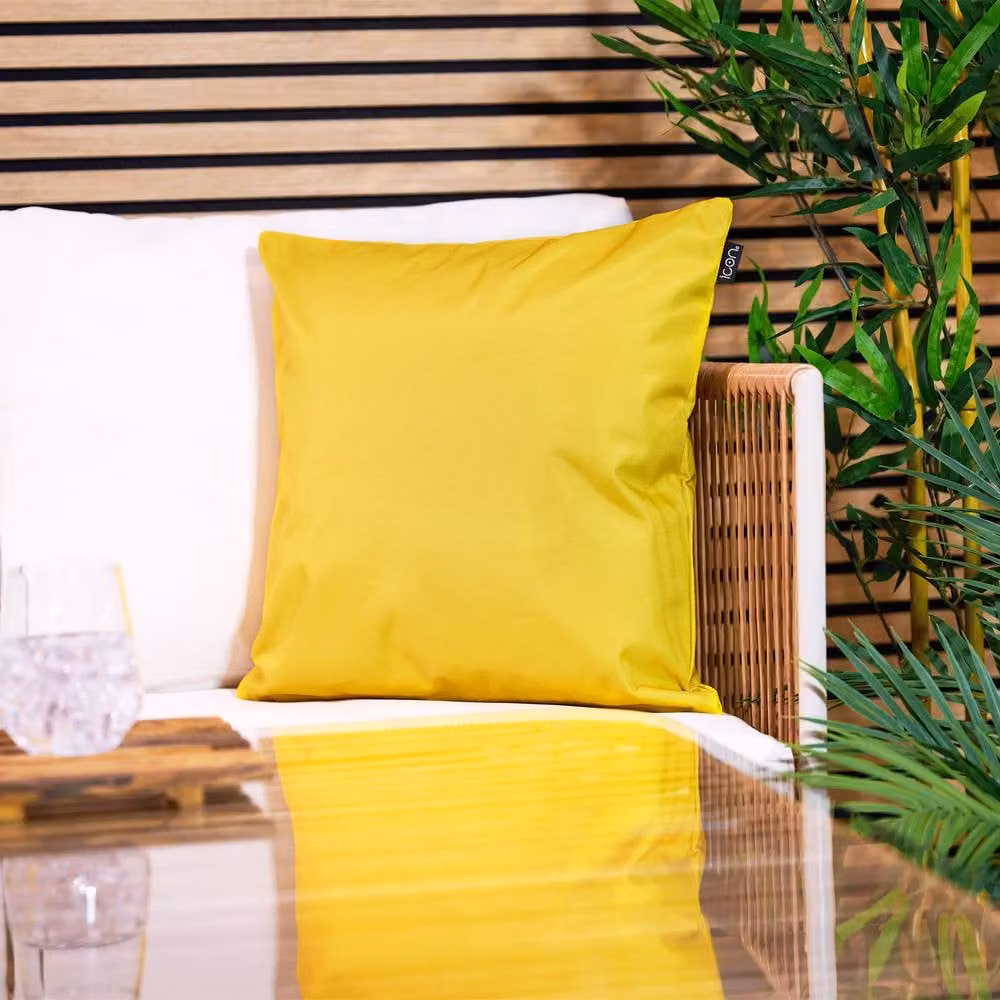 ICON Set of 2 Plain Yellow Indoor and Outdoor Square Cushions with Removable Covers, W/D/H: 43 x 43 x 43 cm – 2